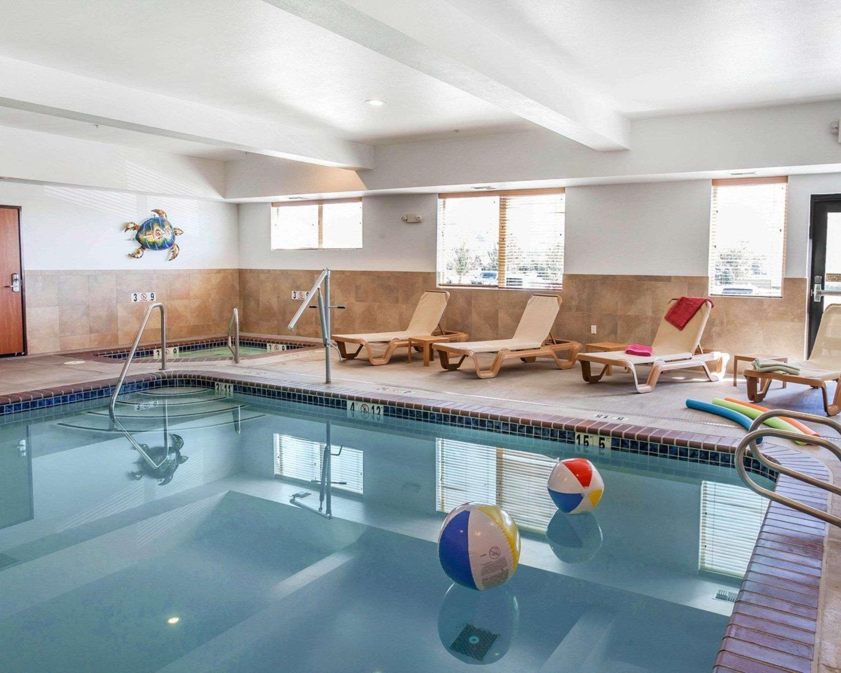 Comfort Suites Wenatchee Gateway מראה חיצוני תמונה