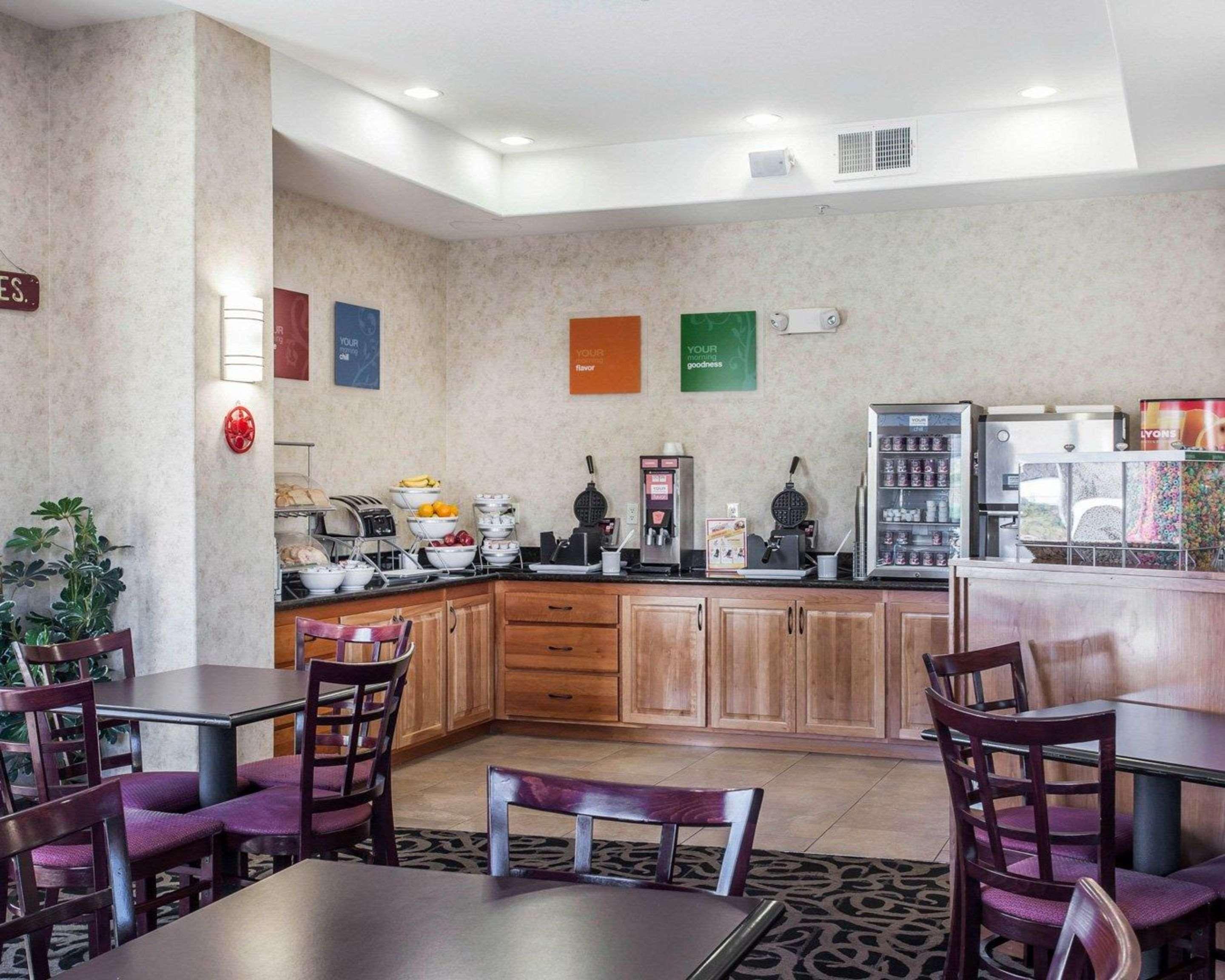 Comfort Suites Wenatchee Gateway מראה חיצוני תמונה