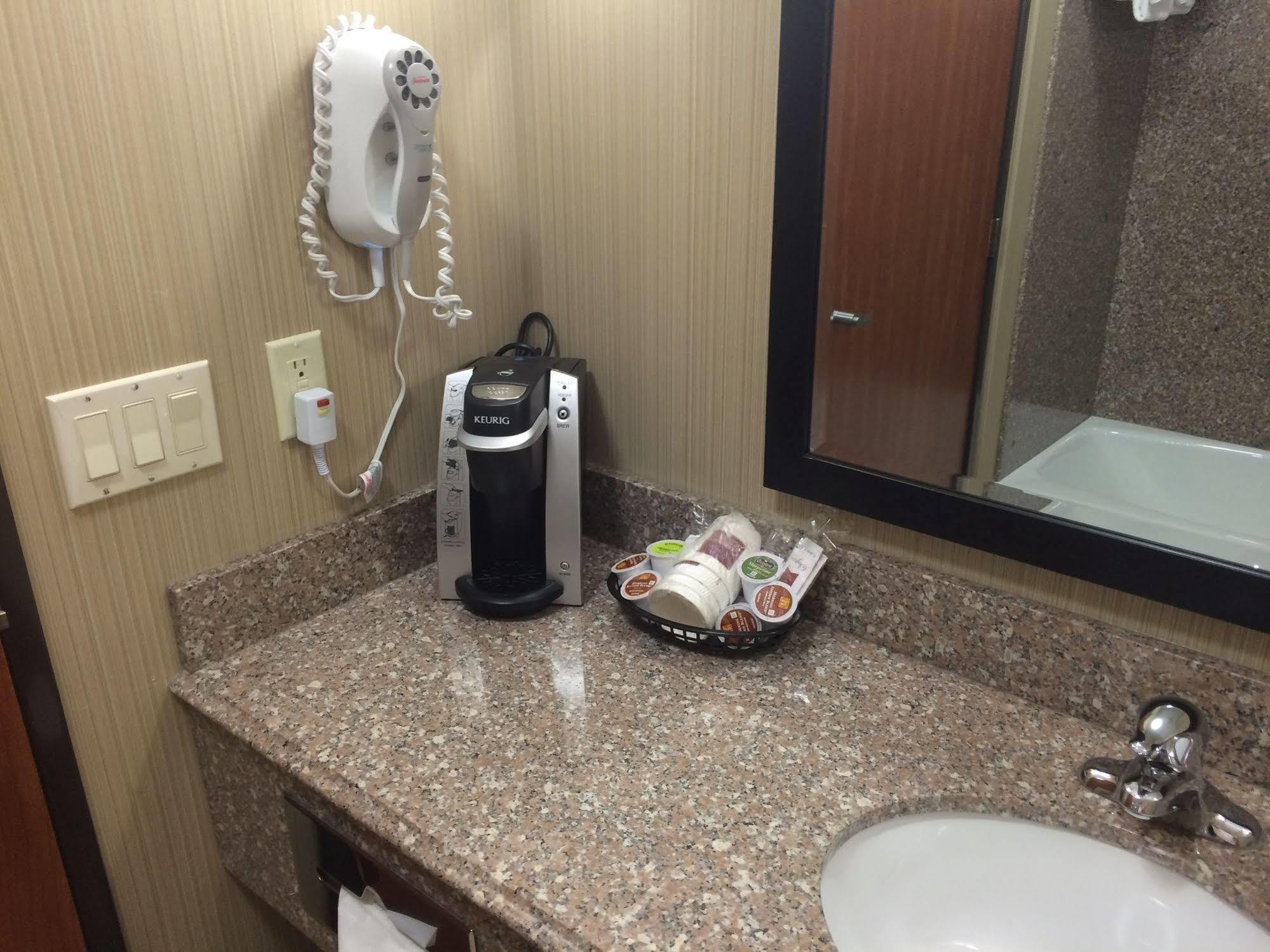 Comfort Suites Wenatchee Gateway מראה חיצוני תמונה