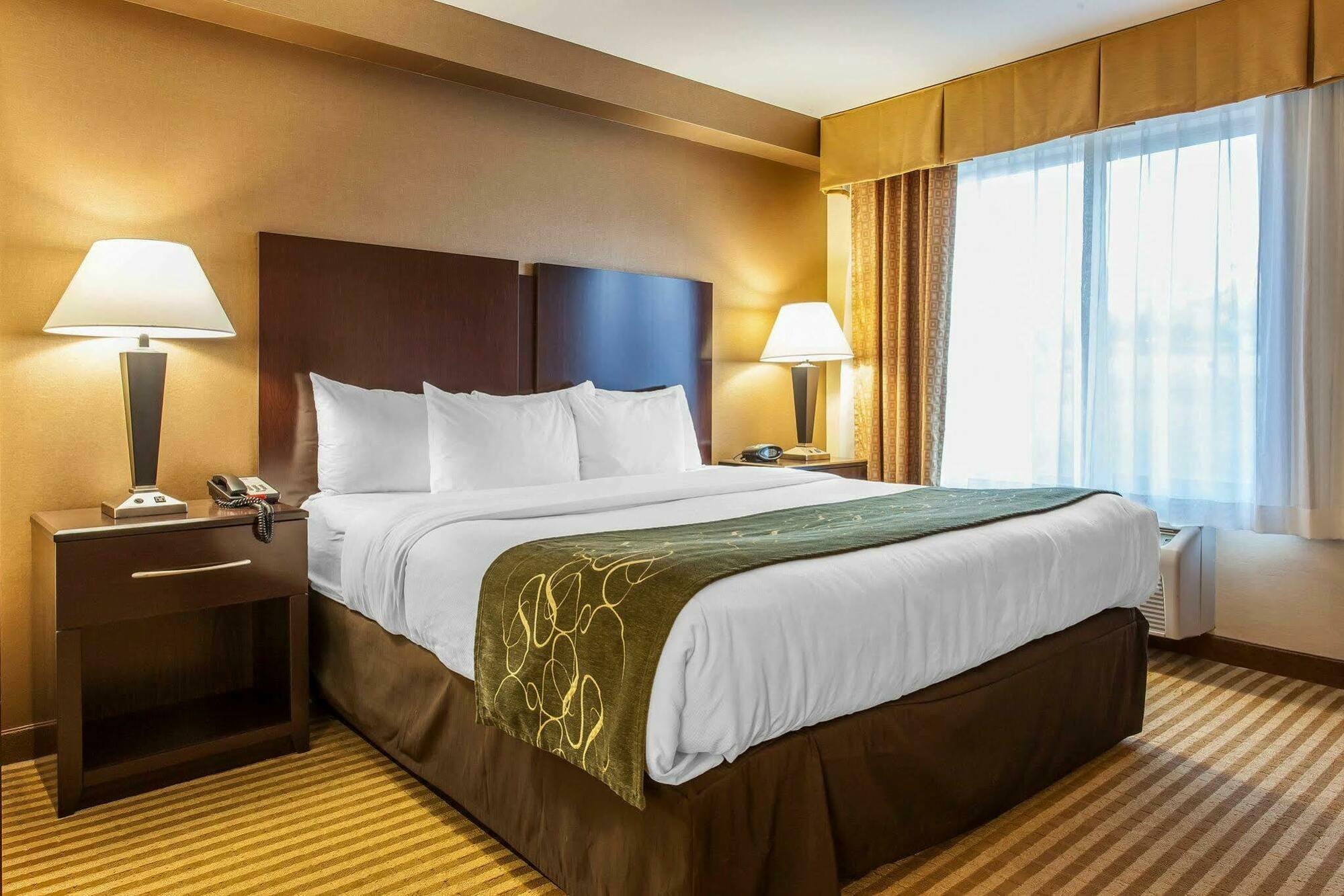 Comfort Suites Wenatchee Gateway מראה חיצוני תמונה
